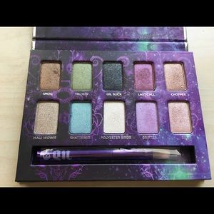 Urban decay ammo eyeshadow palette